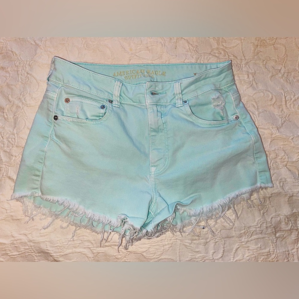 AE shorts sz 8 mint green
